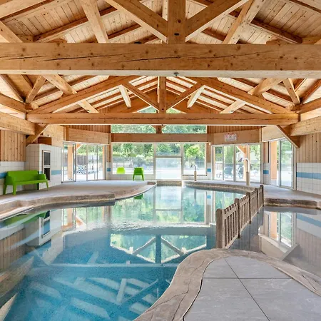 10 Pers Avec Piscine Couverte Pres Des Pistes Et Services Pratiques Au Grand-bornand - Fr-1-467-105