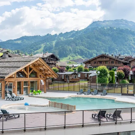 10 Pers Avec Piscine Couverte Pres Des Pistes Et Services Pratiques Au Grand-bornand - Fr-1-467-105 Le Grand-Bornand